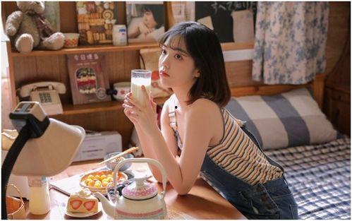 国产女主播生活阳台视频,国产女主播的日常魅力展现